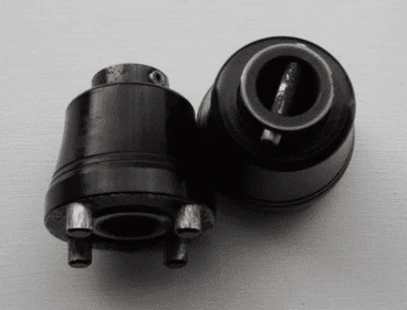 Used Pair Of Powakaddy Clutches (including Roll Pins) 1 Used Pair Of Powakaddy Clutches (including Roll Pins)